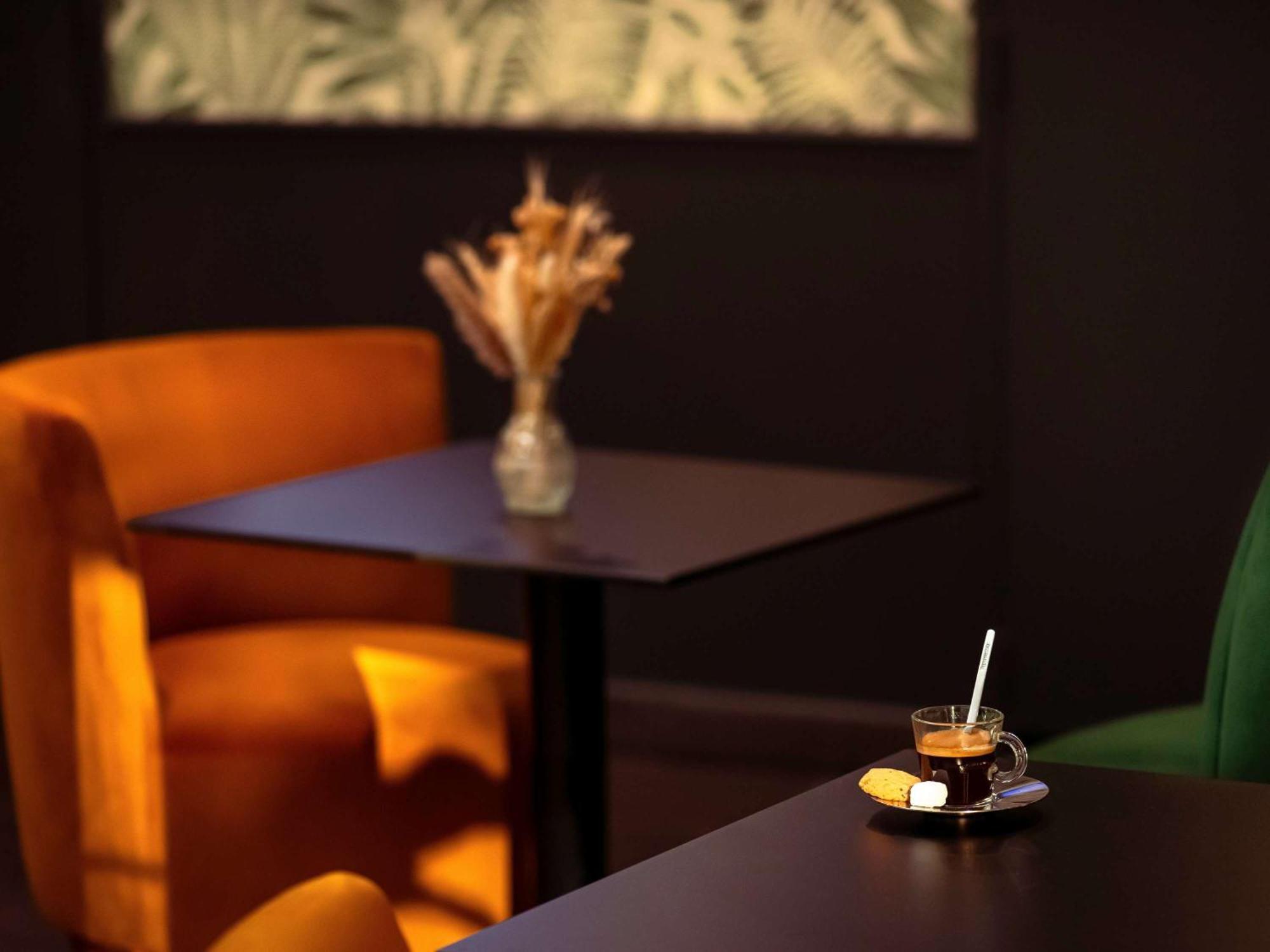 Mercure Lyon Centre Plaza Republique Екстериор снимка