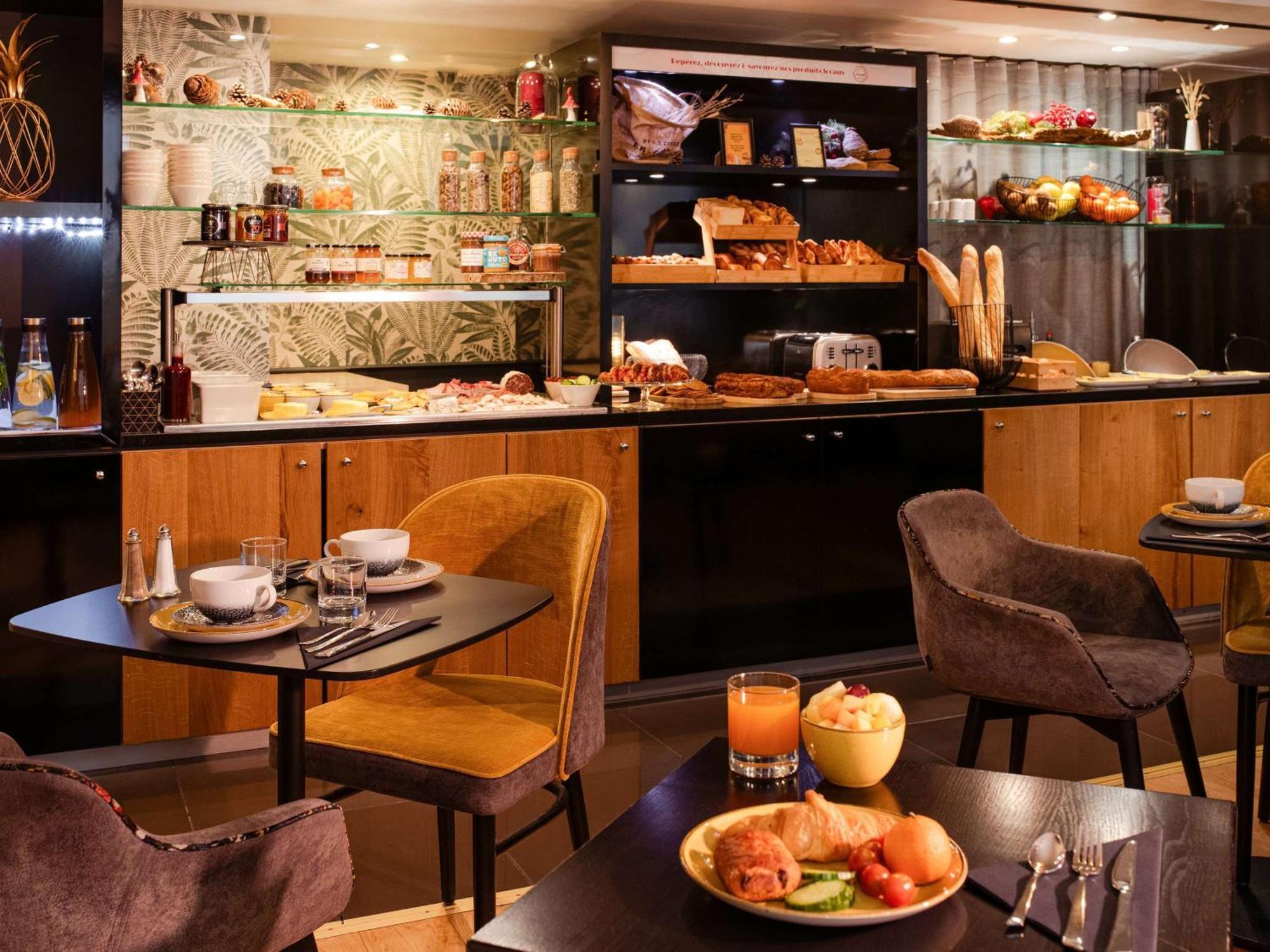 Mercure Lyon Centre Plaza Republique Екстериор снимка