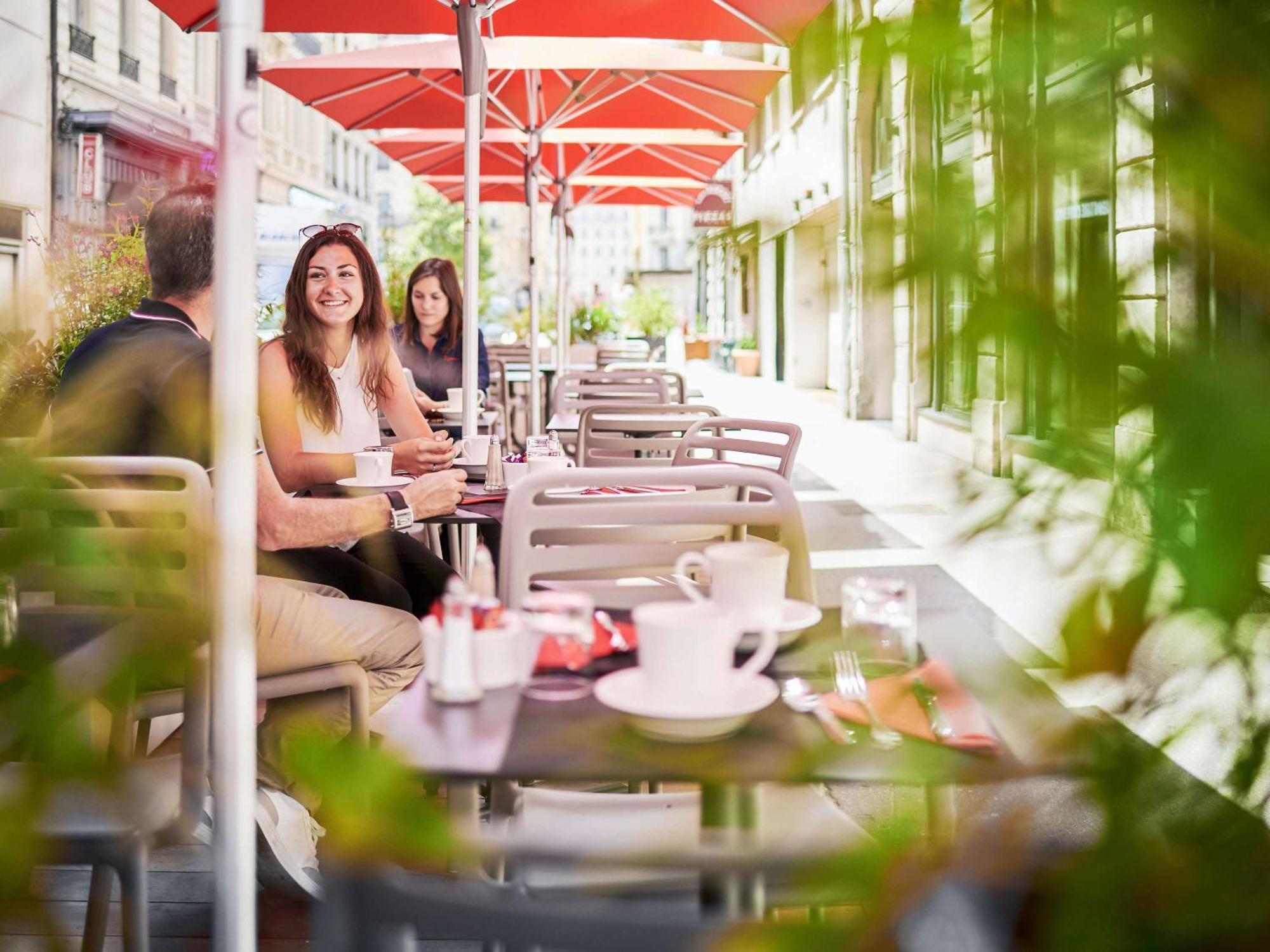 Mercure Lyon Centre Plaza Republique Екстериор снимка